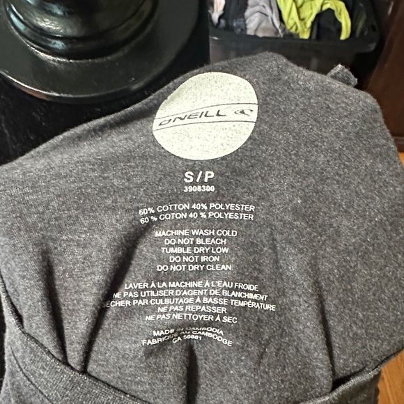 O'Neill Charcoal Graphic Tee - Picture 5 of 5